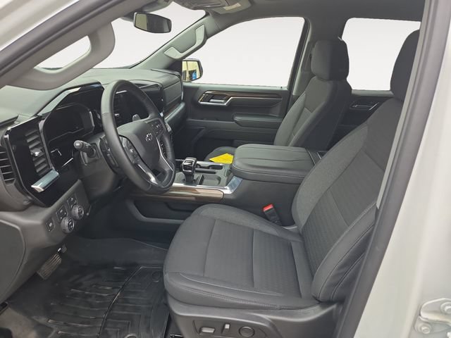 Used 2024 Chevrolet Silverado 1500 RST AWD/4WD image 11