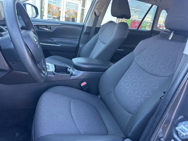Used 2024 Toyota RAV4 XLE image 10