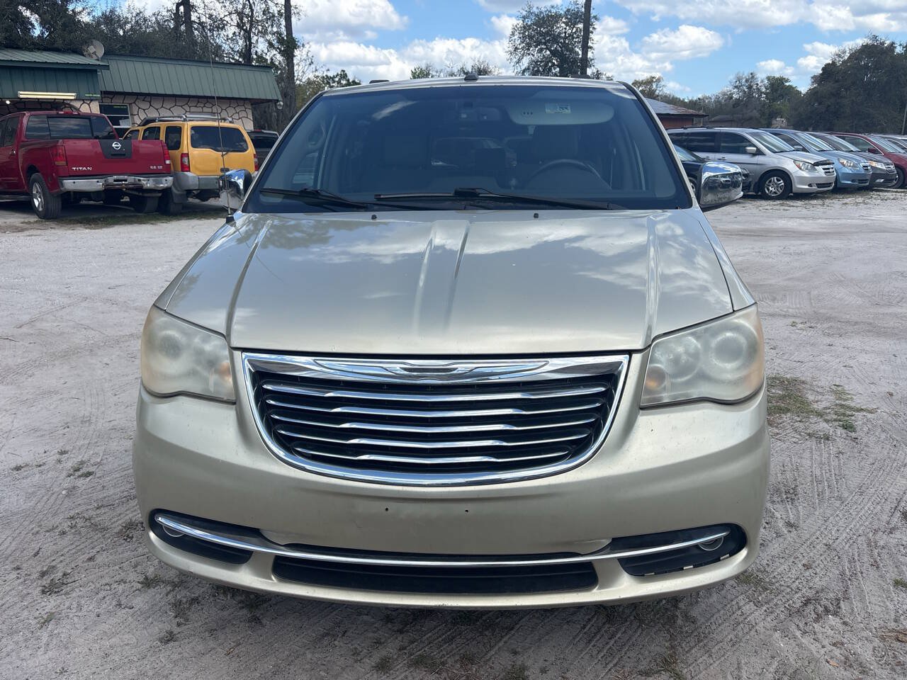 Used 2011 Chrysler Town & Country Limited