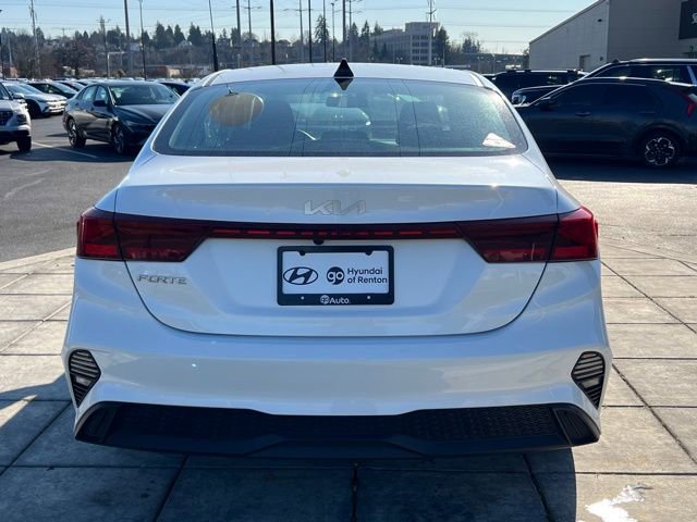 Used 2023 Kia Forte LXS image 11