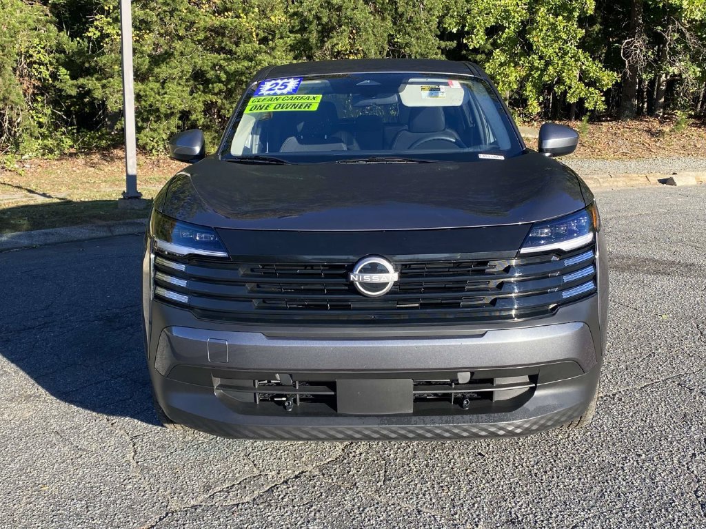 Used 2025 Nissan Kicks SV FWD image 7