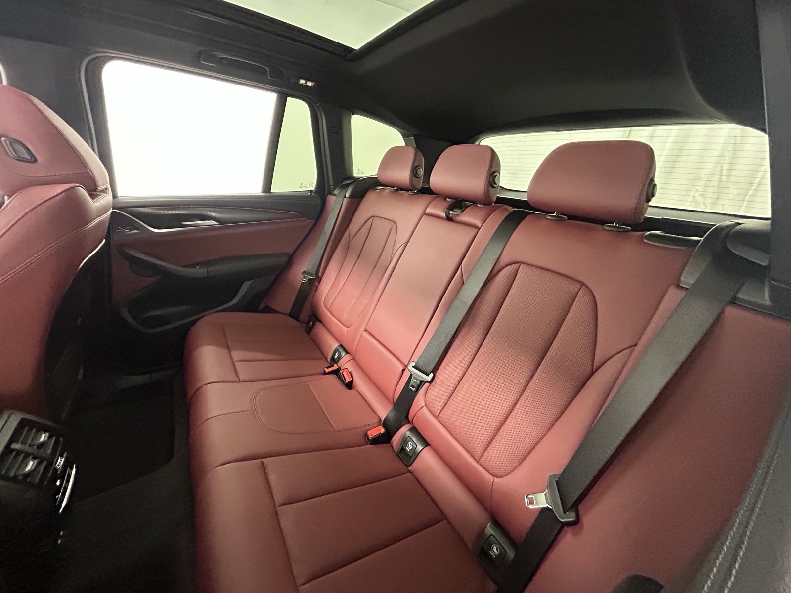 Used 2024 BMW X3 M40i image 33