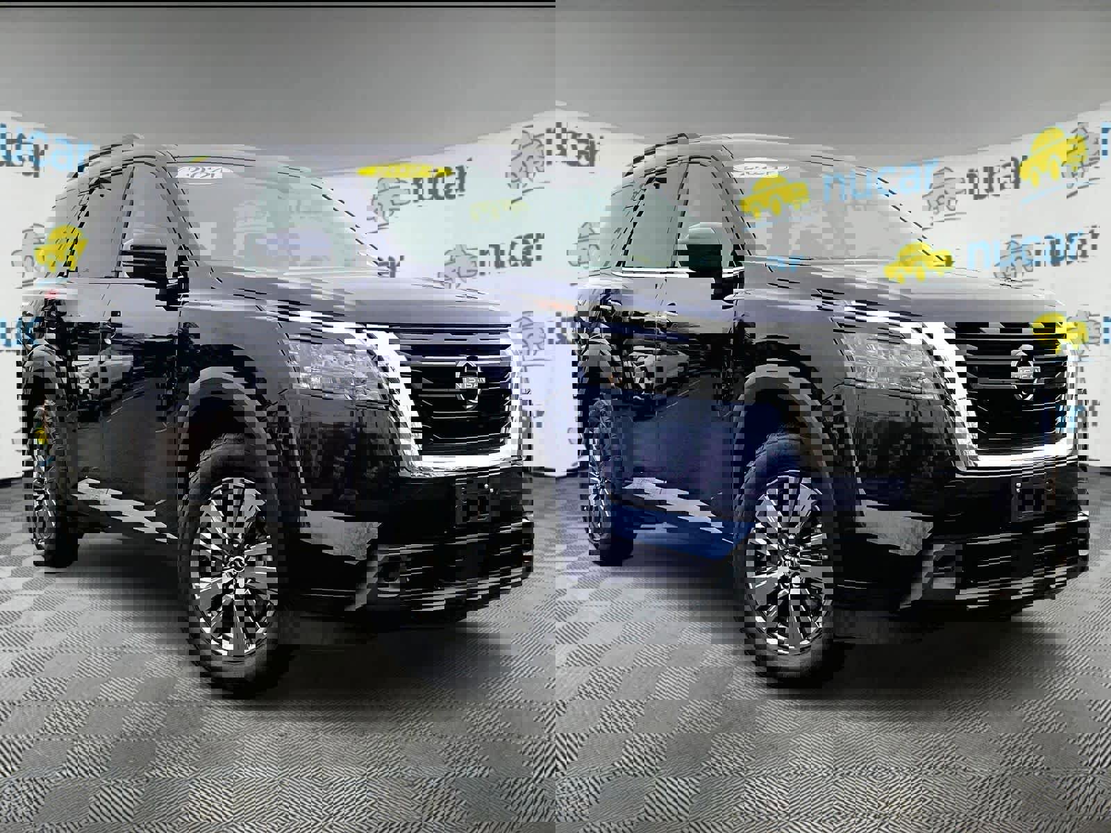 Certified 2024 Nissan Pathfinder SV