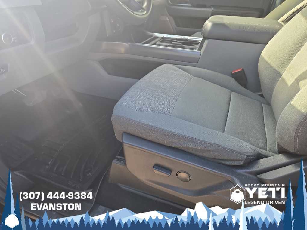 Used 2024 Ford F350 XLT w/ Black Appearance Package image 13