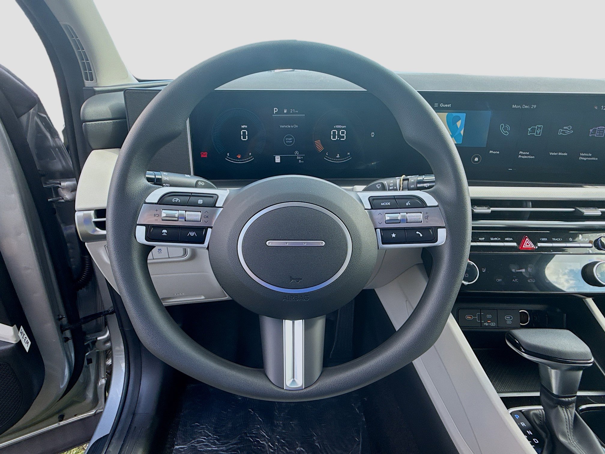 New 2026 Hyundai Tucson SEL image 8