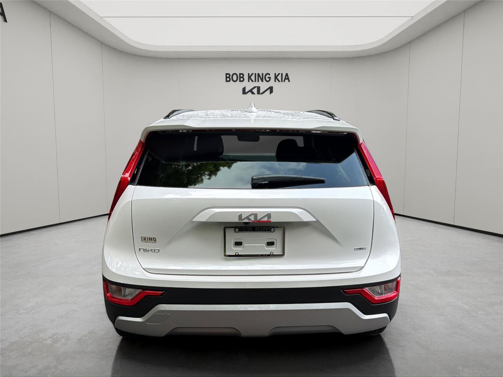 New 2026 Kia Niro LX FWD image 4