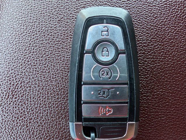 Used 2024 Ford Expedition Limited RWD image 31