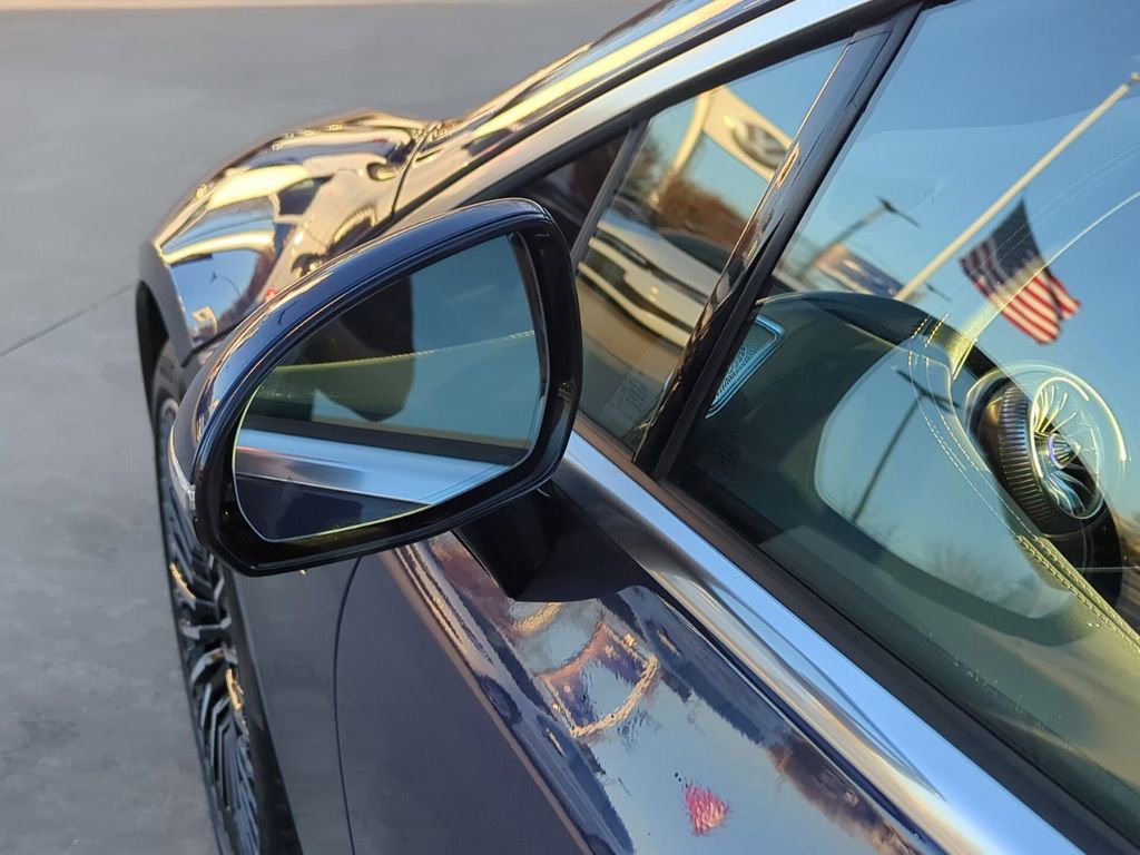 Used 2023 Mercedes-Benz EQS 580 4MATIC Sedan image 10
