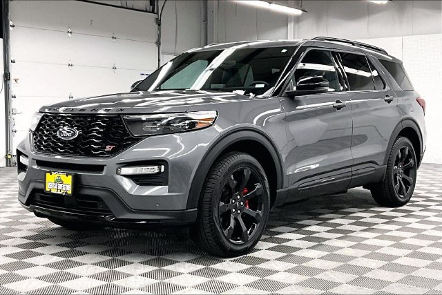 Used 2024 Ford Explorer ST w/ Technology Package AWD/4WD image 12