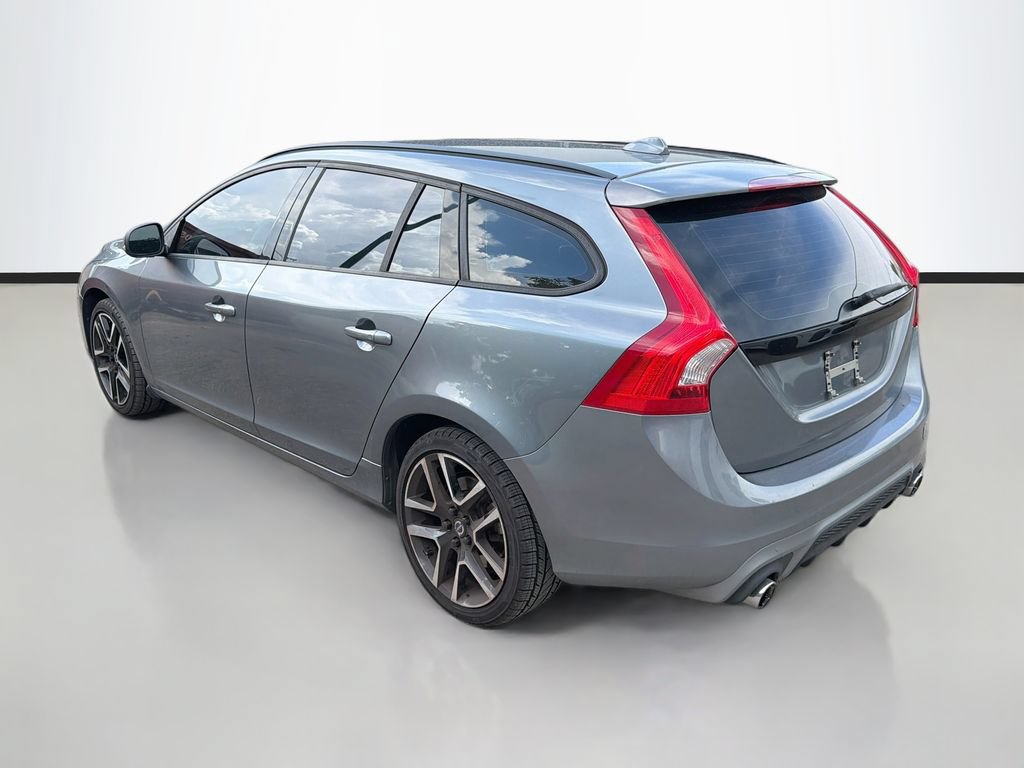 Used 2018 Volvo V60 T5 Dynamic w/ Protection Package FWD image 5