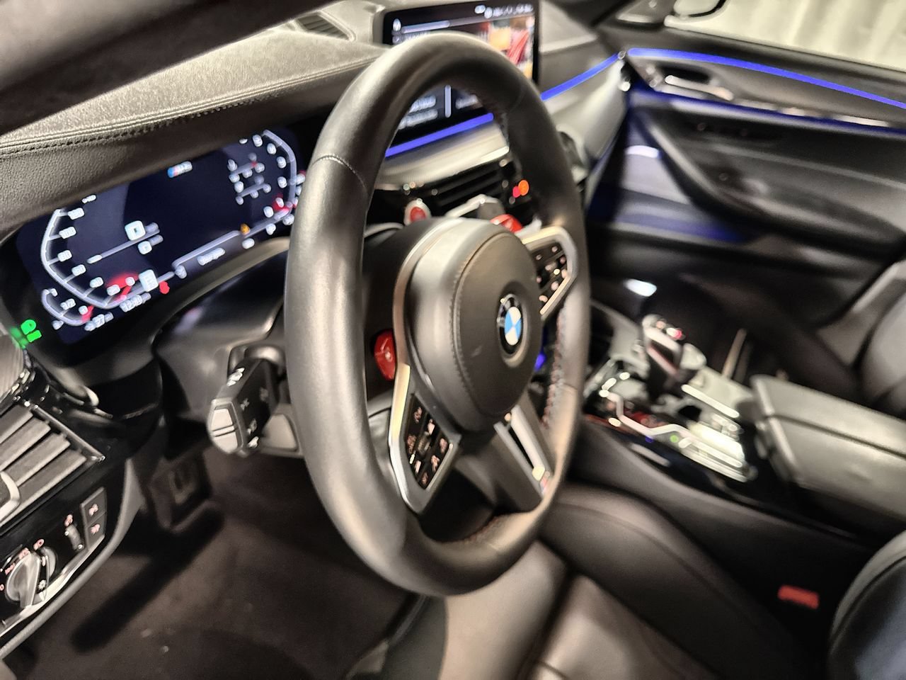 Used 2022 BMW M5 w/ Executive Package AWD/4WD image 25