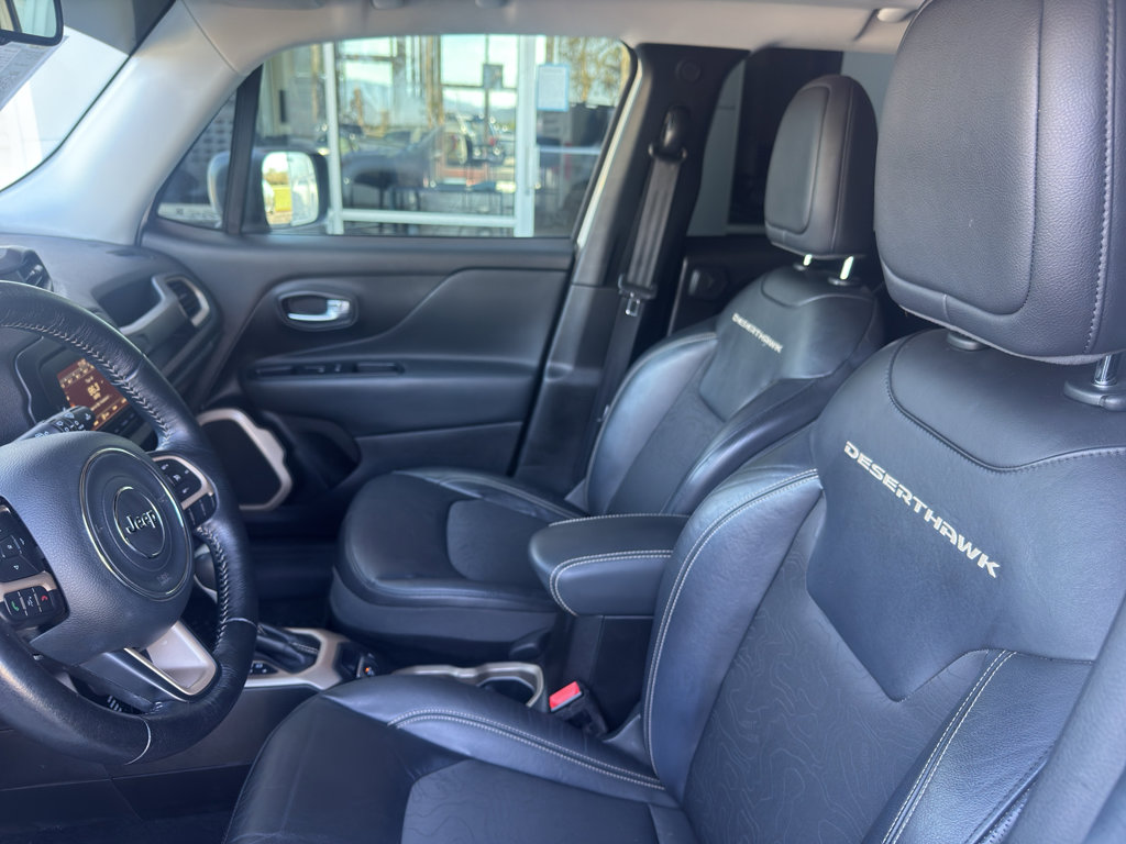 Used 2017 Jeep Renegade Trailhawk image 4