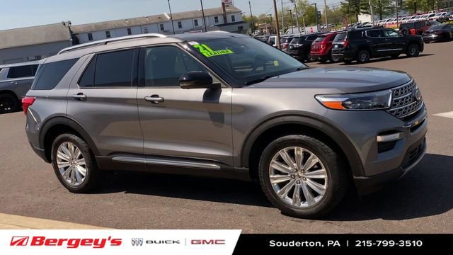 Used 2021 Ford Explorer Limited w/ Equipment Group 301A AWD/4WD image 11