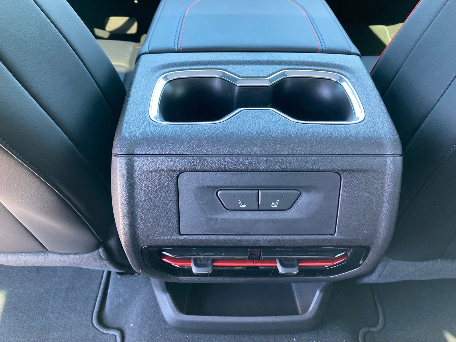 New 2025 Chevrolet Silverado EV RST image 40