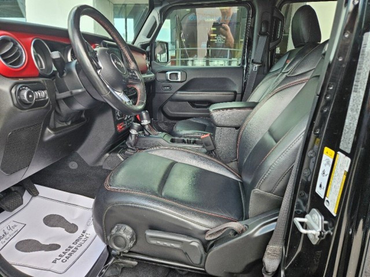 Used 2019 Jeep Wrangler Unlimited Rubicon image 16