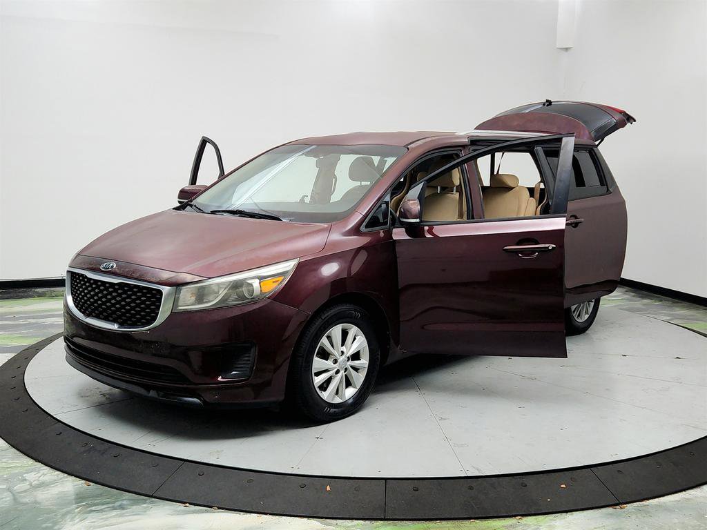Used 2015 Kia Sedona LX w/ LX Convenience Package FWD image 9