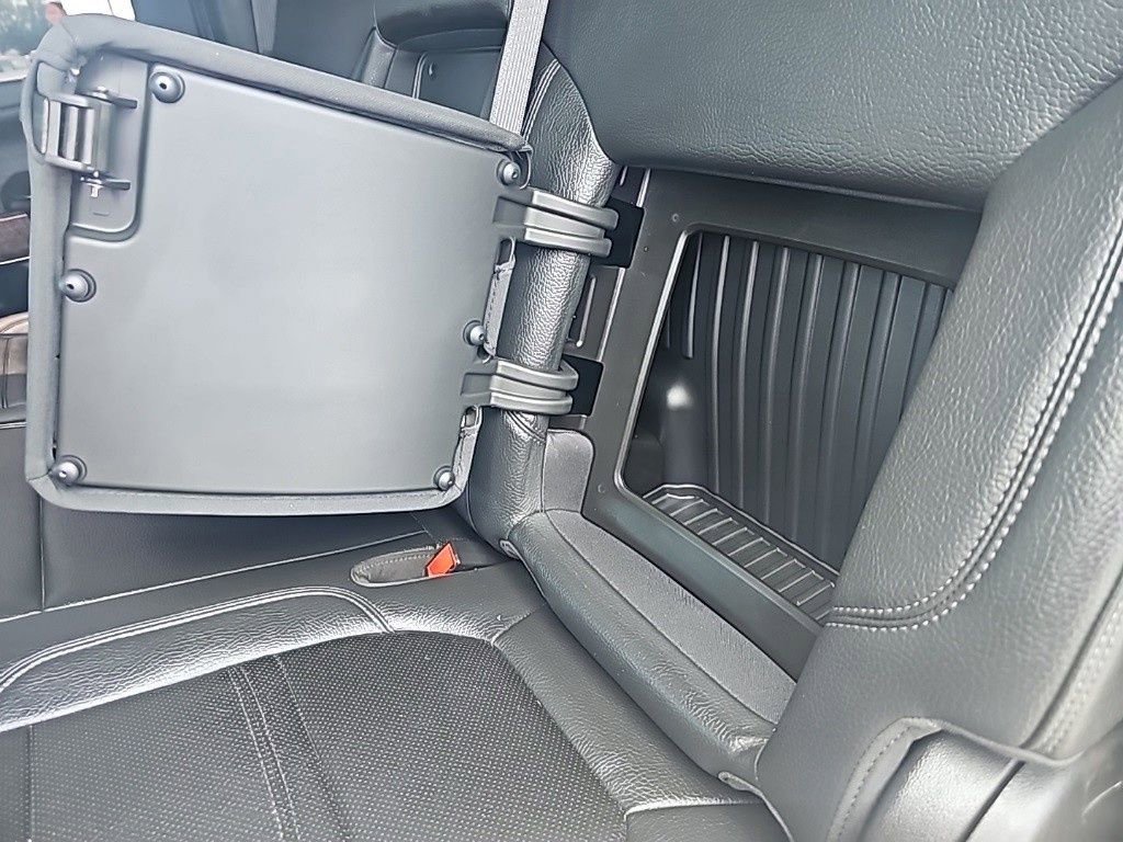 Used 2020 GMC Sierra 3500 Denali w/ Denali Ultimate Package image 31