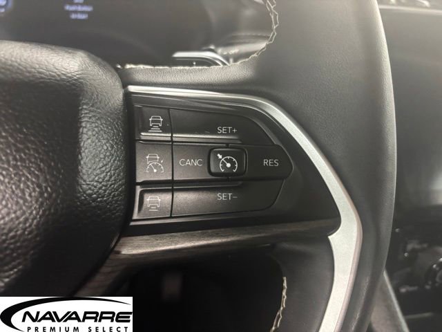 Used 2024 Jeep Grand Cherokee Limited w/ Trailer Tow Package RWD image 24