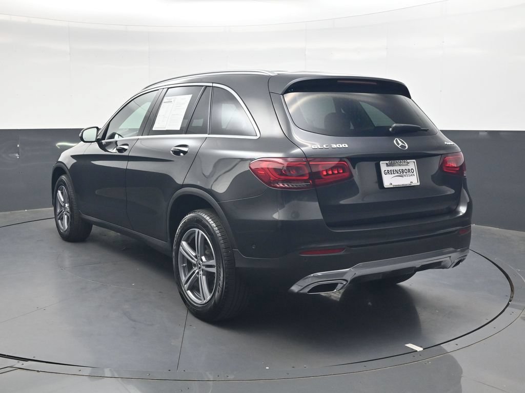 Used 2022 Mercedes-Benz GLC 300 4MATIC w/ Driver Assistance Package image 7