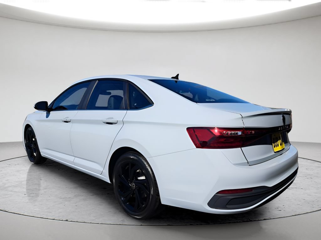 New 2026 Volkswagen Jetta SE FWD image 6