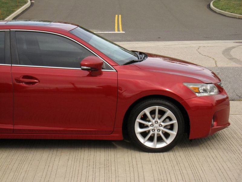 Used 2013 Lexus CT 200h image 10