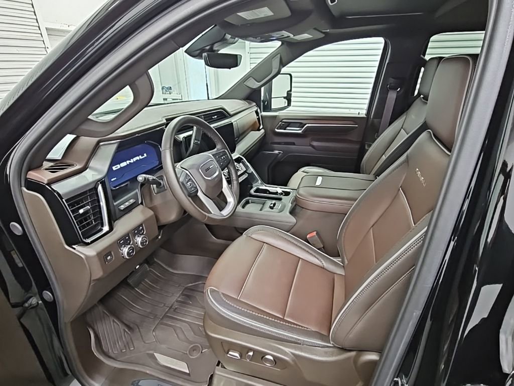 Used 2024 GMC Sierra 2500 Denali w/ Technology Package image 11