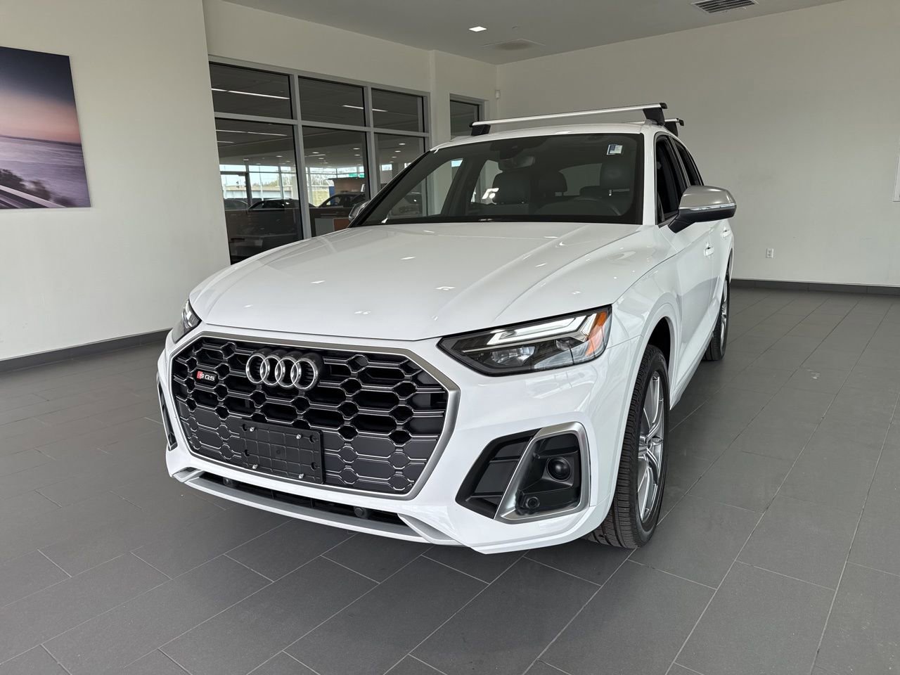 Used 2024 Audi SQ5 Premium image 3