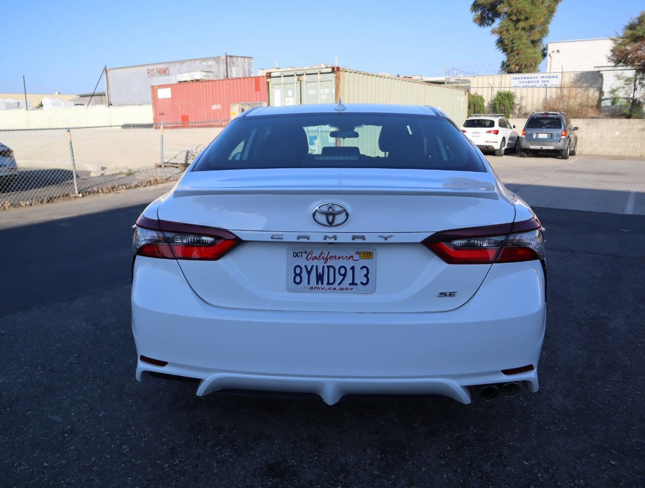 Used 2022 Toyota Camry SE image 11