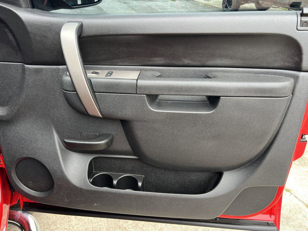 Used 2011 Chevrolet Silverado 1500 LT image 14