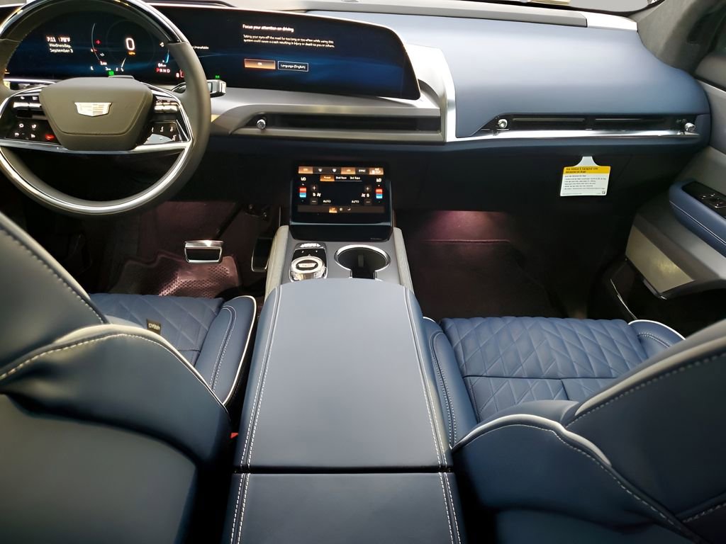 New 2026 Cadillac Vistiq Premium Luxury image 24