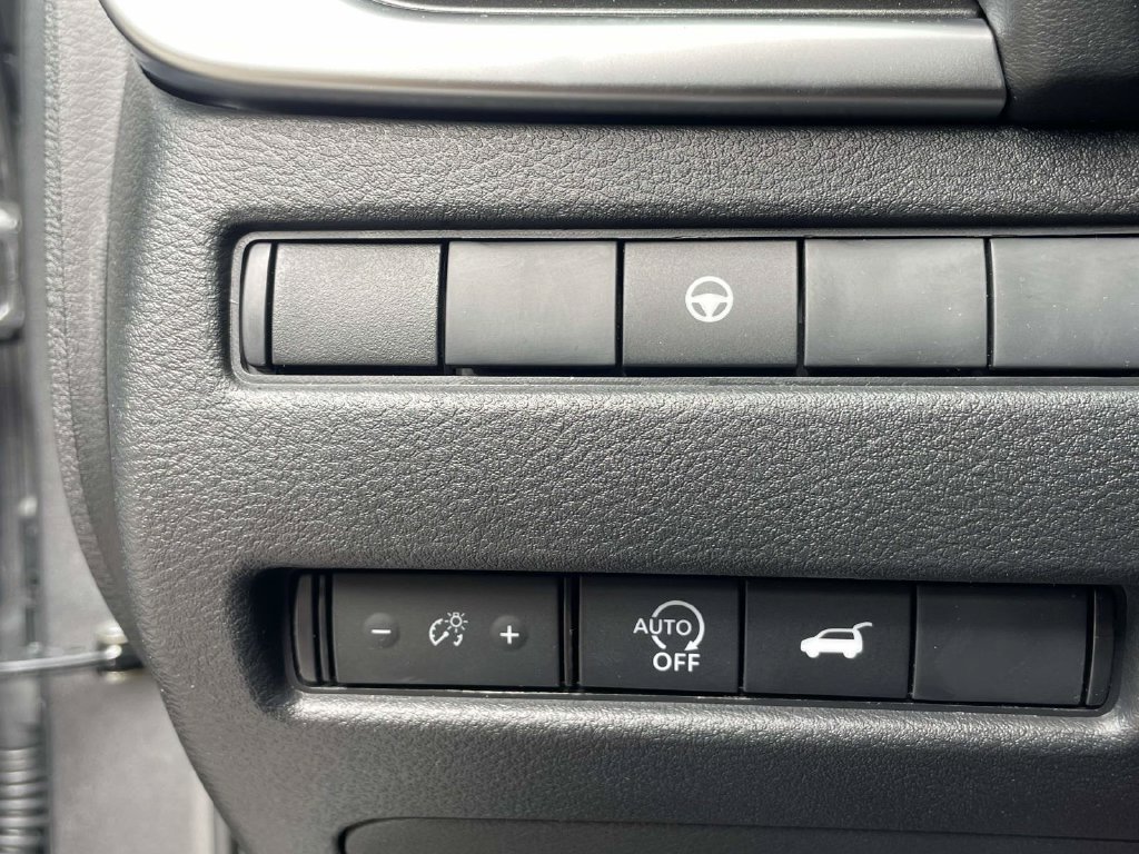 New 2026 Nissan Rogue SV w/ Cold Weather Package FWD image 19