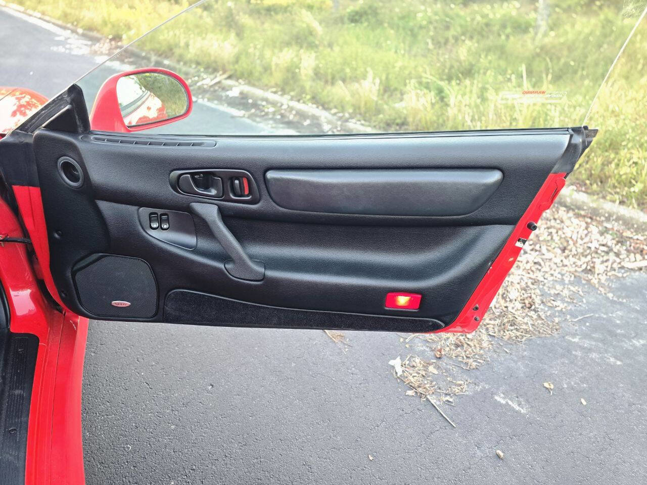 Used 1998 Mitsubishi 3000GT image 22