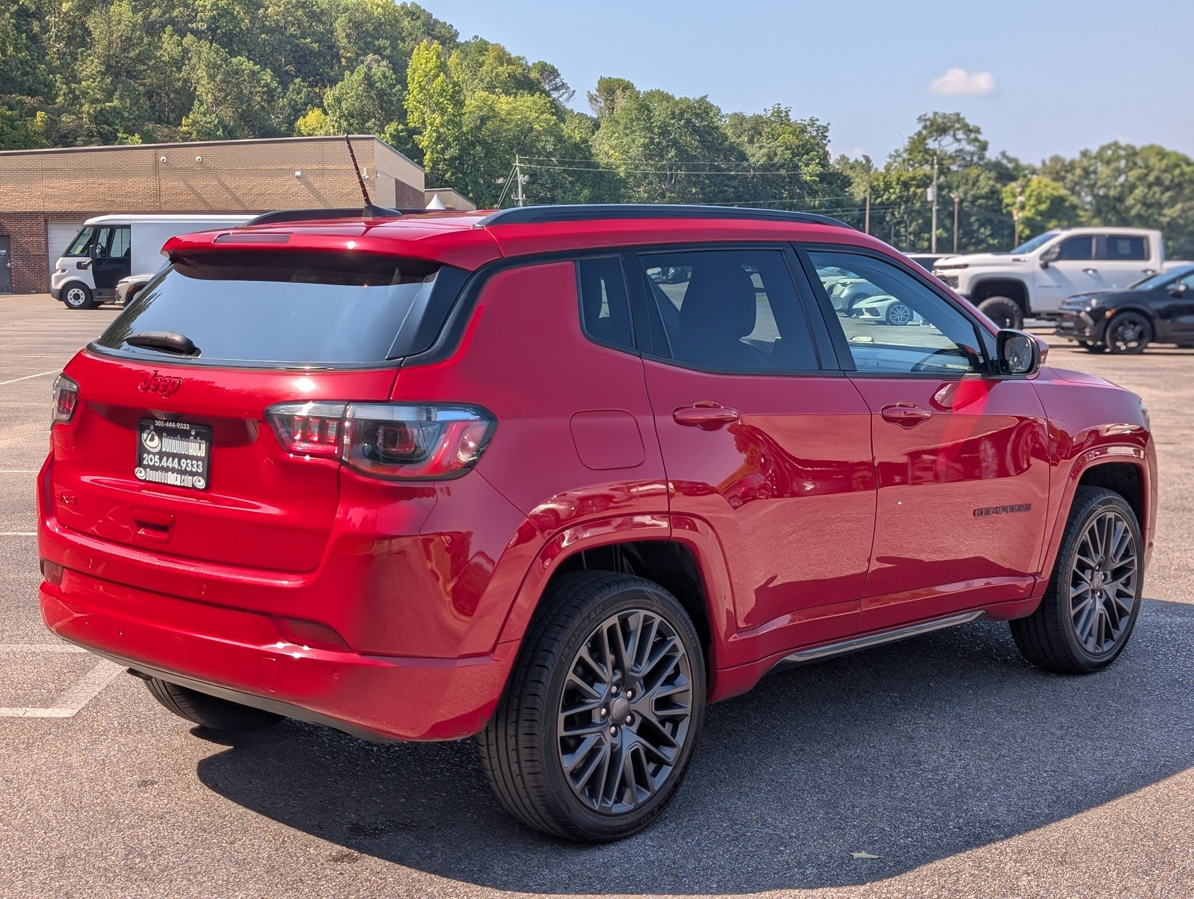Used 2023 Jeep Compass Limited AWD/4WD image 9