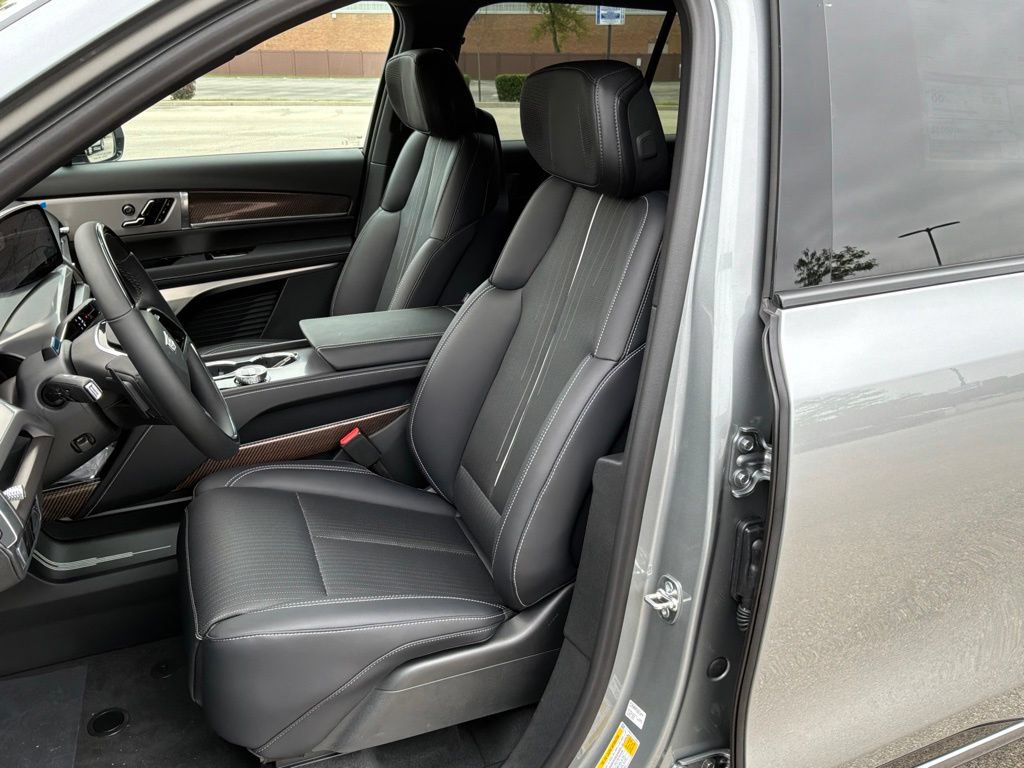 New 2027 Cadillac Vistiq Premium Luxury AWD/4WD image 19