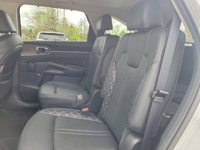 Used 2023 Kia Sorento SX Prestige image 15