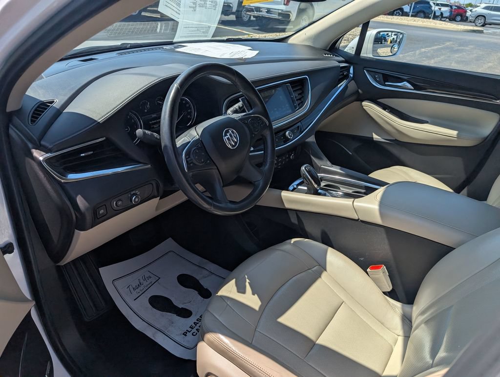 Used 2018 Buick Enclave Premium AWD/4WD image 12