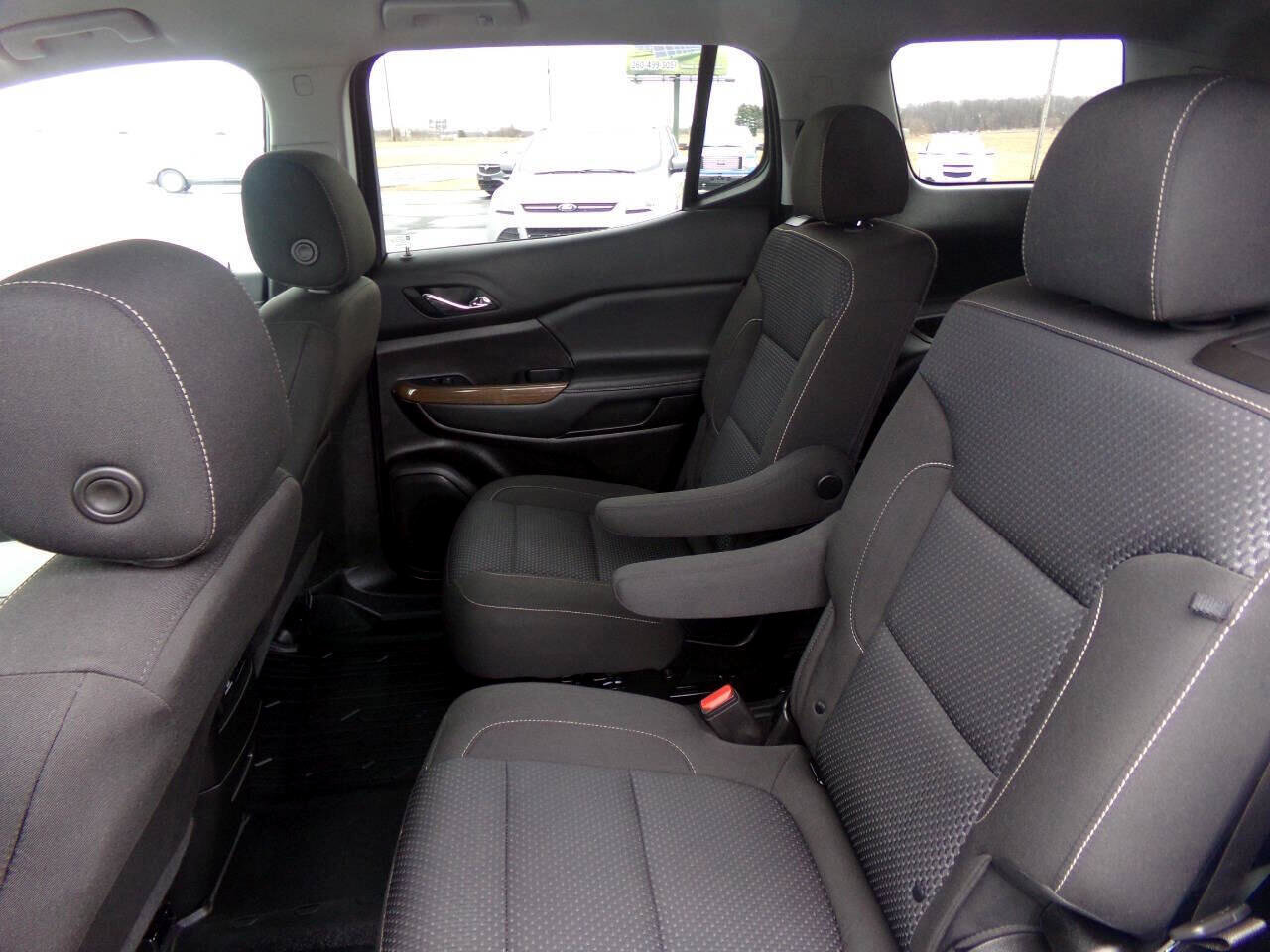 Used 2023 GMC Acadia SLE w/ Driver Convenience Package image 76