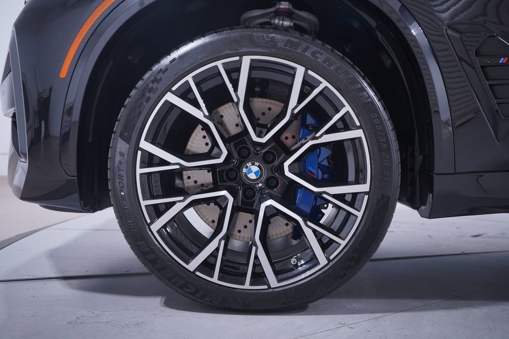 New 2026 BMW X5 M Competition w/ Executive Package image 2