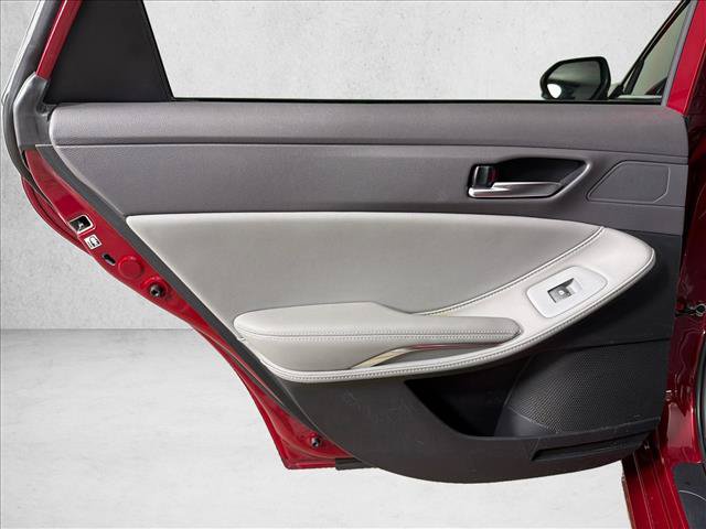 Used 2020 Toyota Avalon XLE FWD image 21