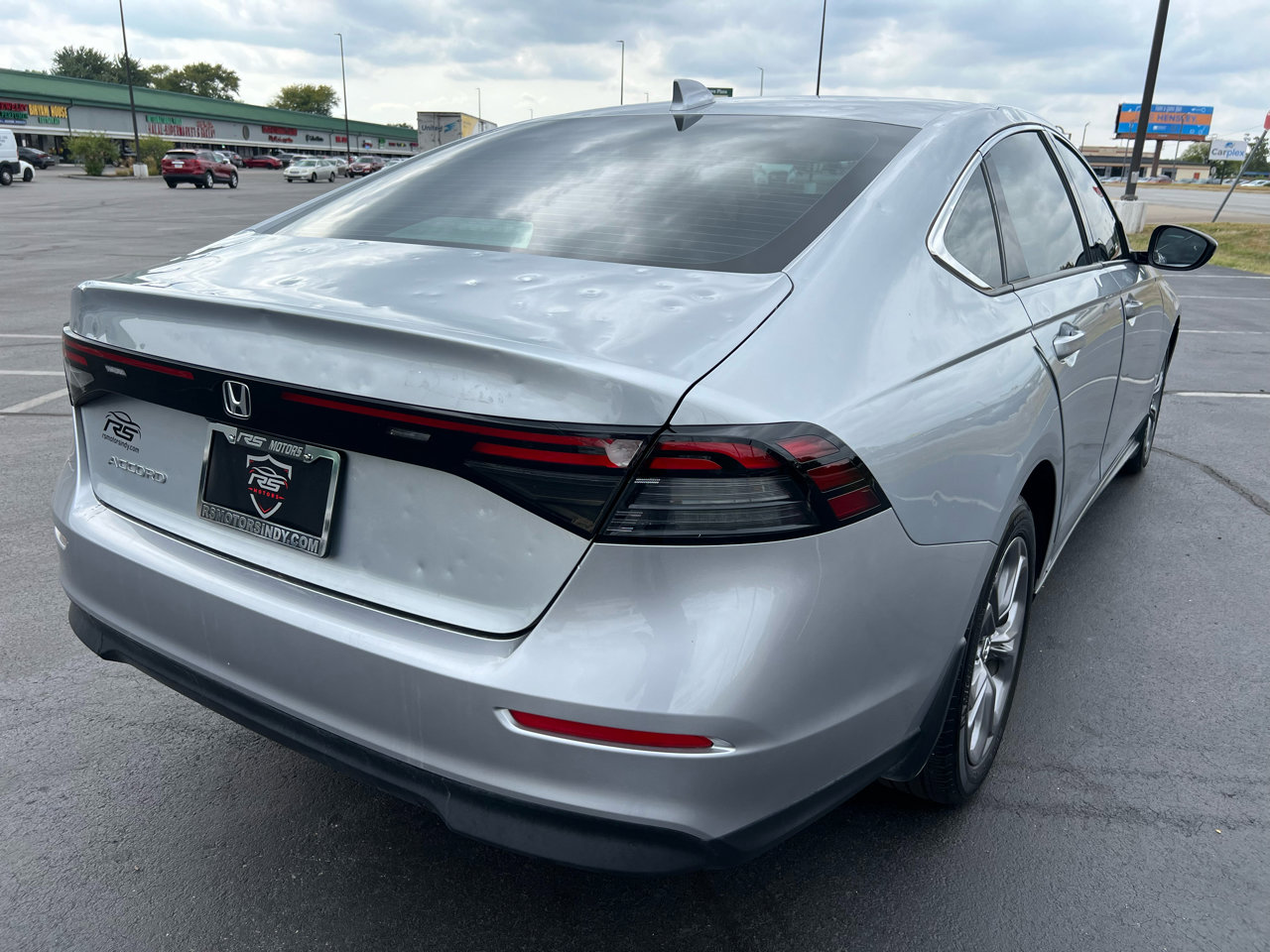 Used 2024 Honda Accord EX image 8