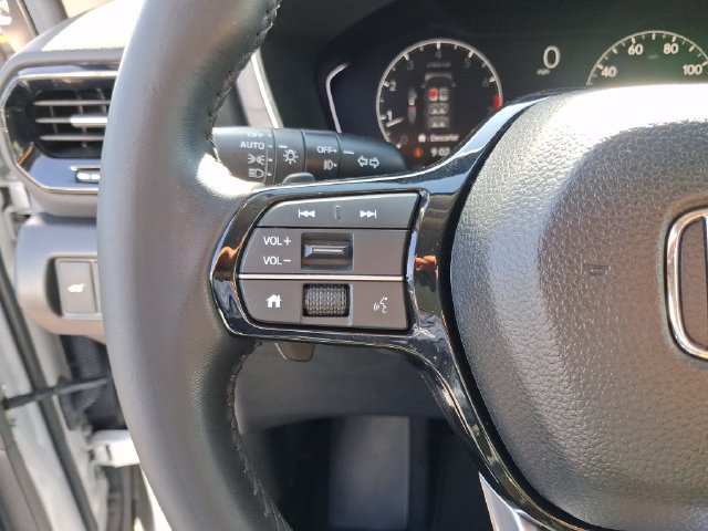 Used 2025 Honda Pilot EX-L image 17
