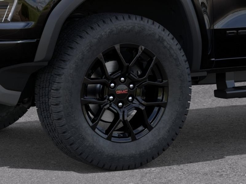 New 2026 GMC Canyon Denali w/ LPO, Denali Black Edition AWD/4WD image 10