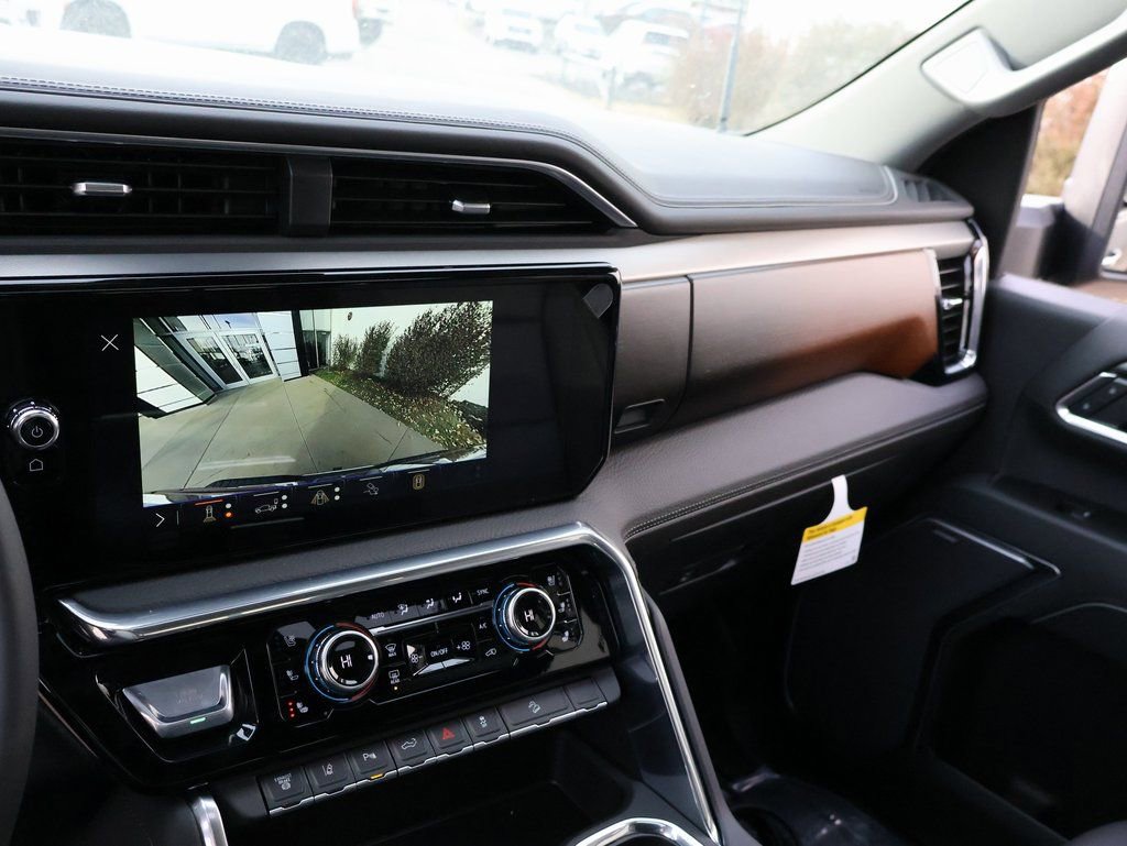 New 2026 GMC Sierra 3500 Denali w/ Denali Reserve Package image 37