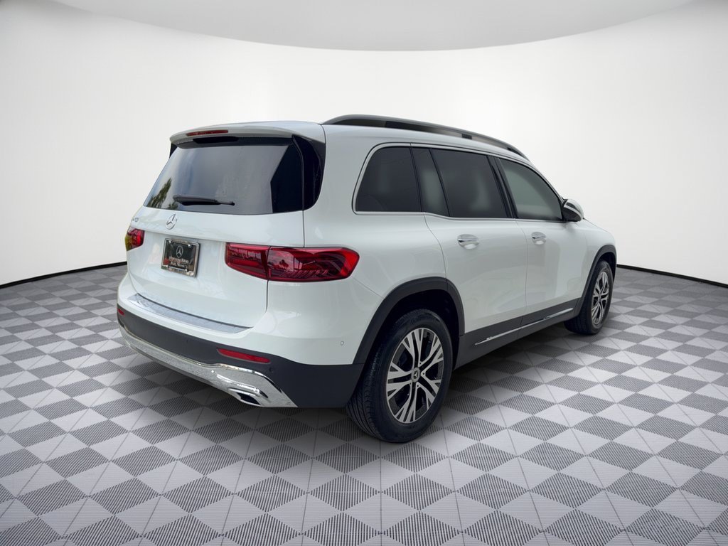 Used 2026 Mercedes-Benz GLB 250 image 9