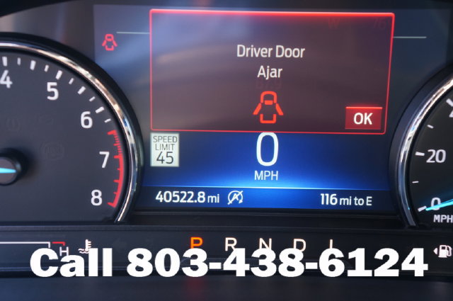 Used 2023 Ford Explorer XLT w/ Equipment Group 202A RWD image 8