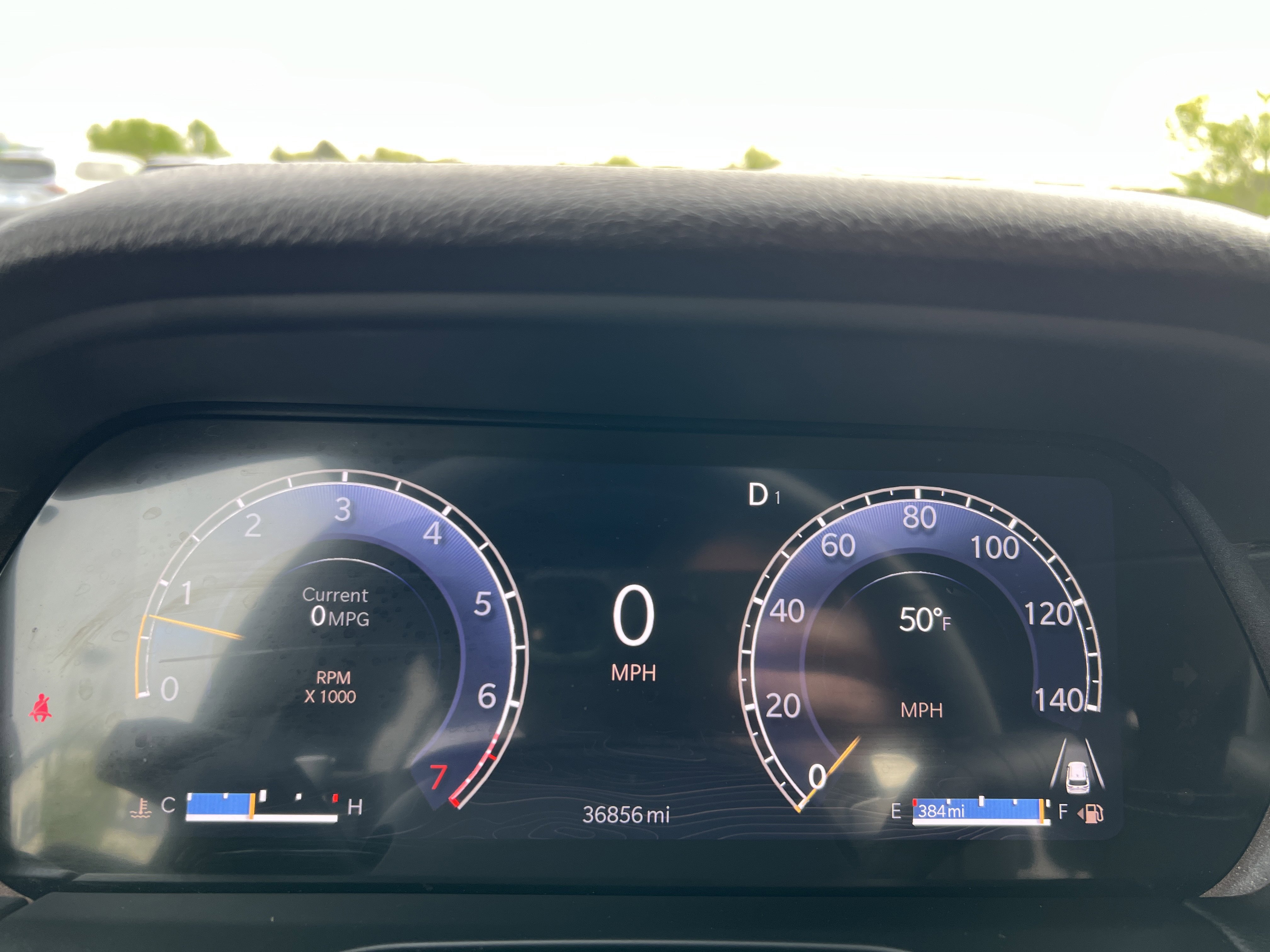 Used 2024 Jeep Grand Cherokee Altitude AWD/4WD image 3
