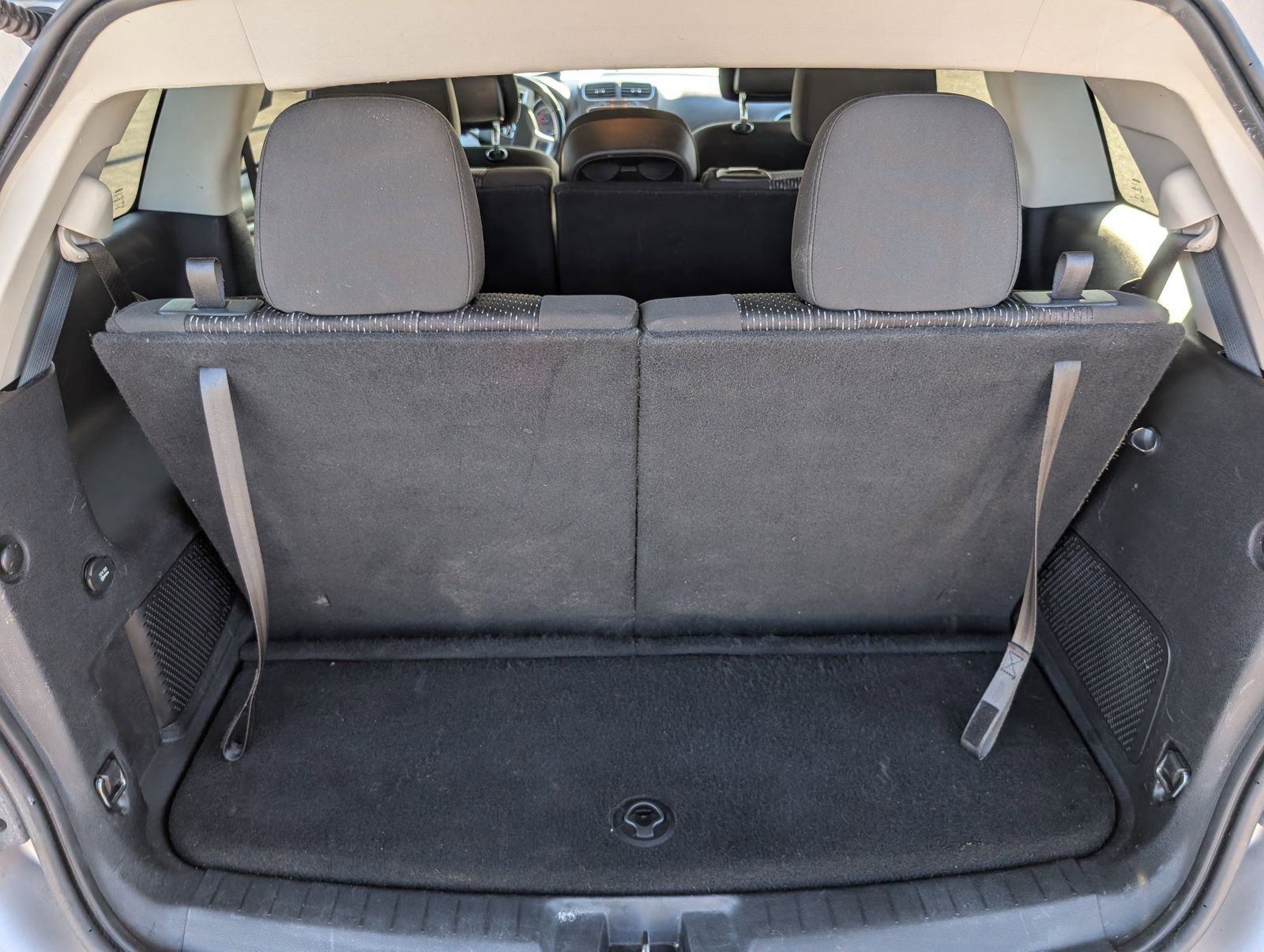 Used 2019 Dodge Journey SE w/ Connectivity Group FWD image 13