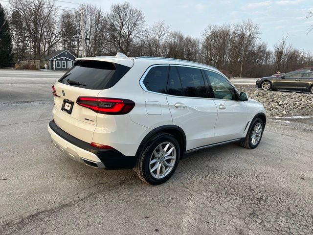 Used 2022 BMW X5 xDrive40i w/ Premium Package image 5