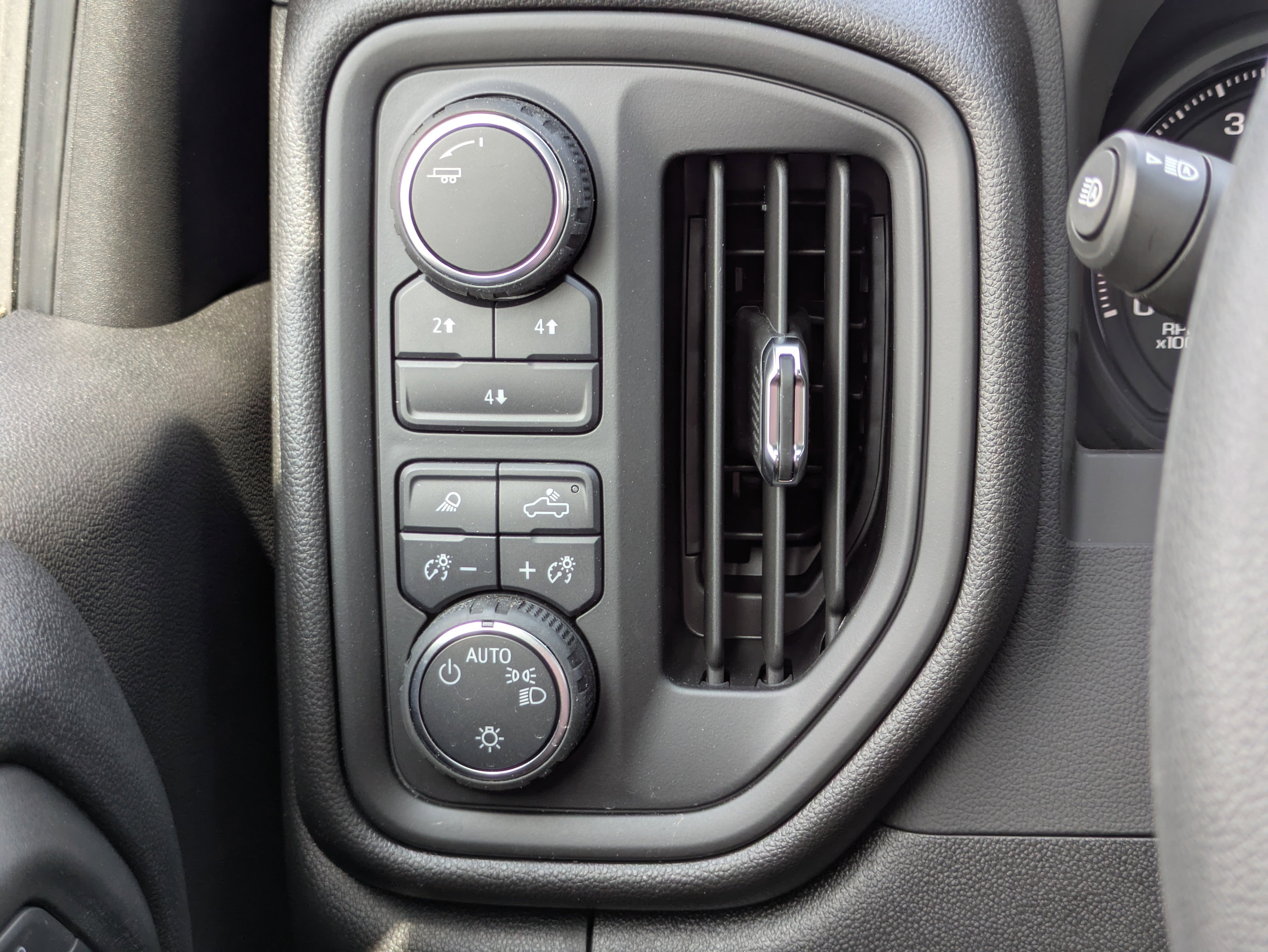 New 2025 Chevrolet Silverado 2500 W/T w/ WT Convenience Package image 11