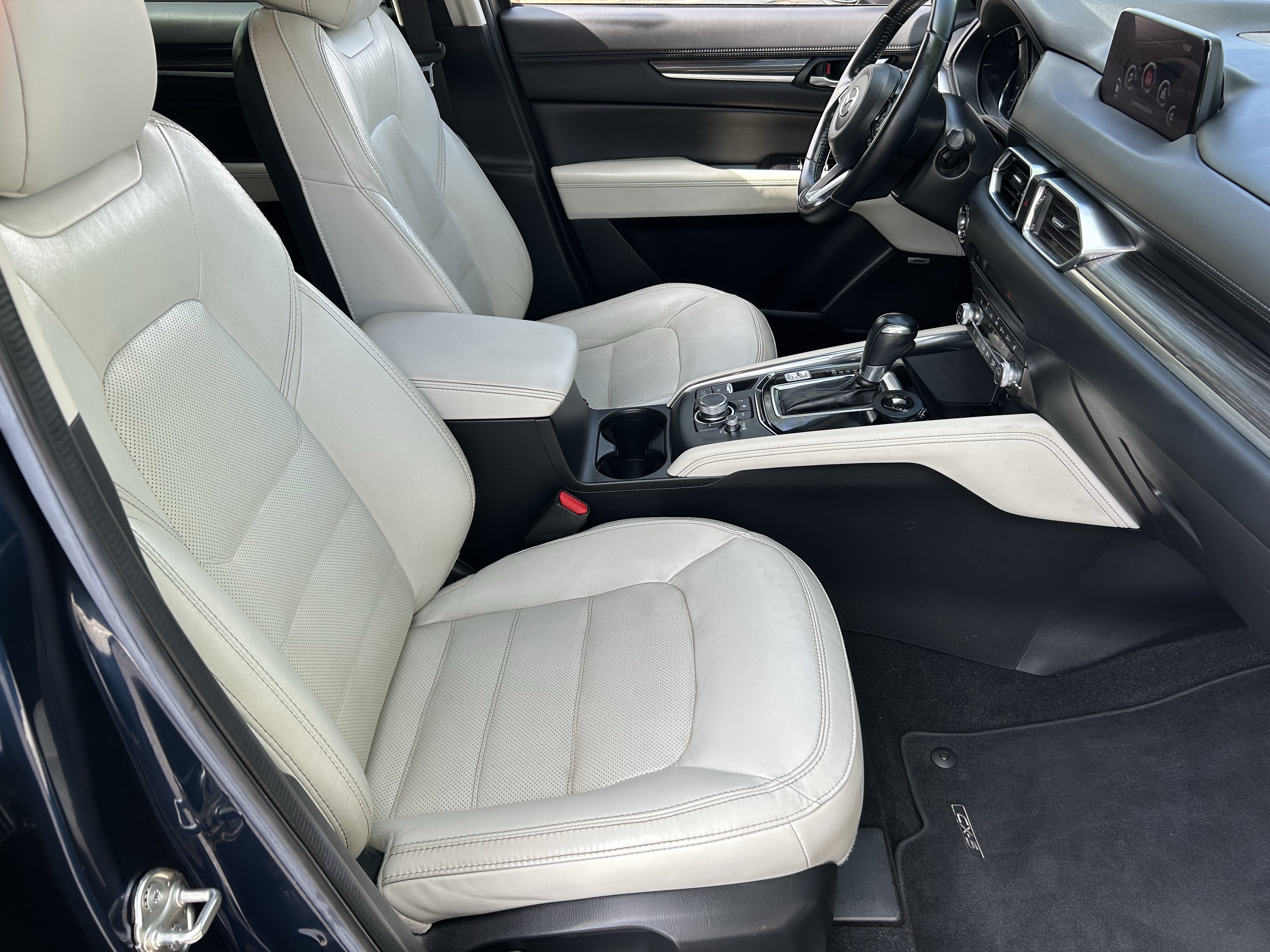 Used 2019 MAZDA CX-5 Grand Touring w/ GT Premium Package FWD image 9